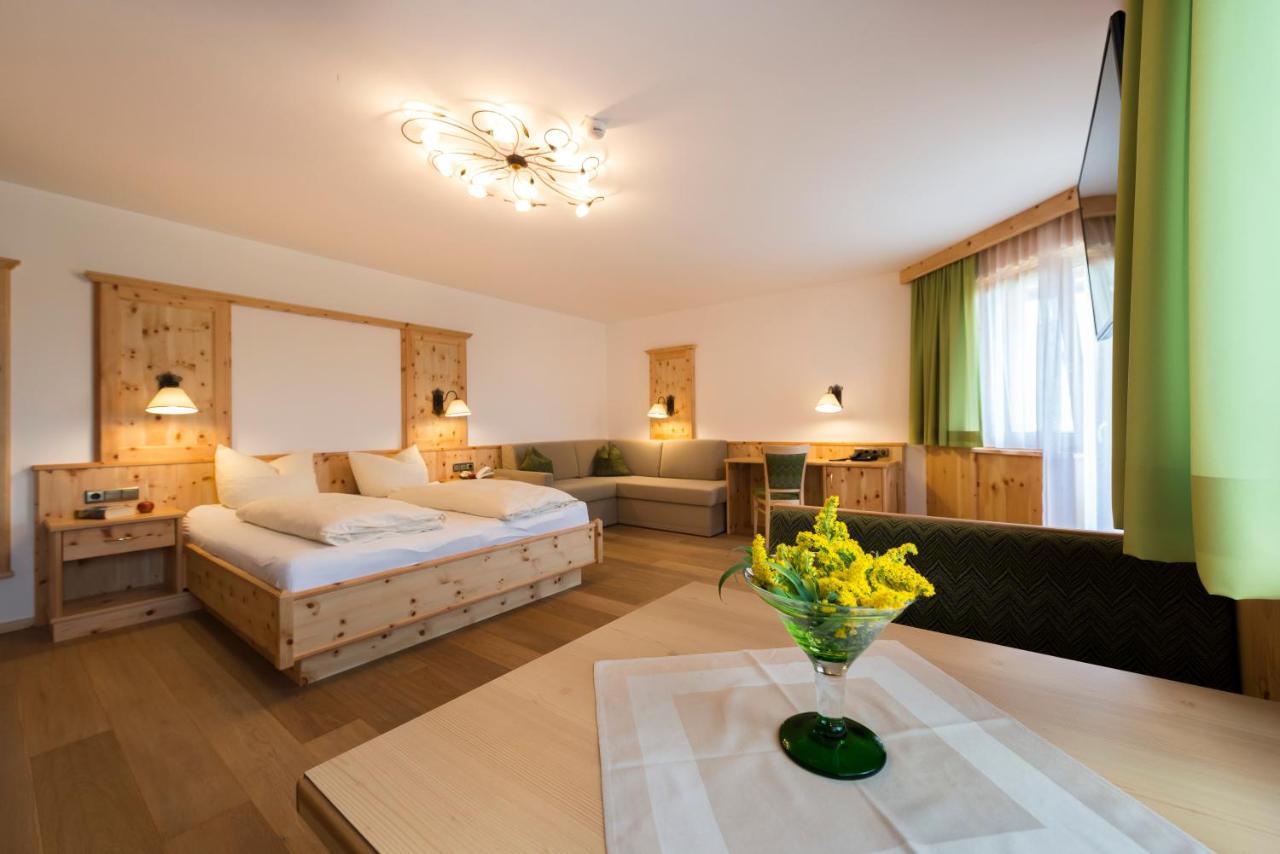 Hotel Waidachhof ケセン エクステリア 写真